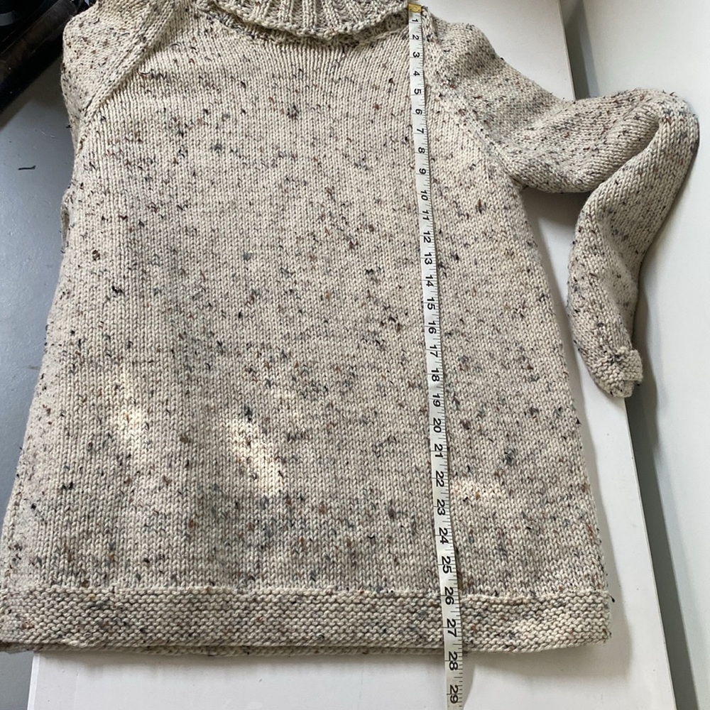 Beautiful hand knit oversize sweater, gorgeous fall colours no size or care tags - Picture 6 of 8
